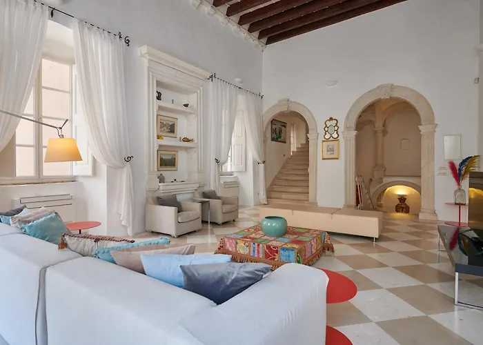 Appartement The Palace 44 *