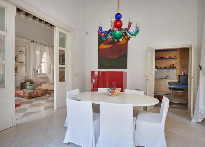 Апартаменты The Palace 44